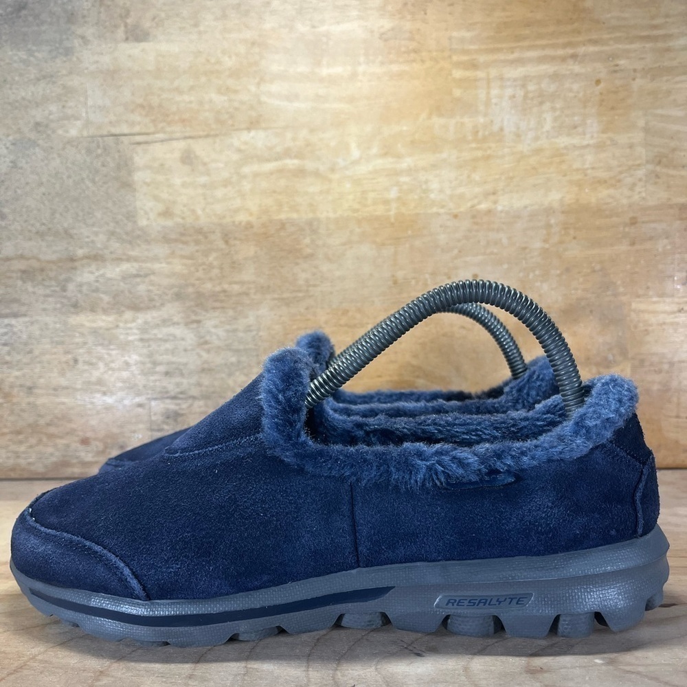 Skechers Go Walk Womens Size 8 Extra Wide Slip On Faux Fur Lined Shoes Blue - Picture 3 of 8